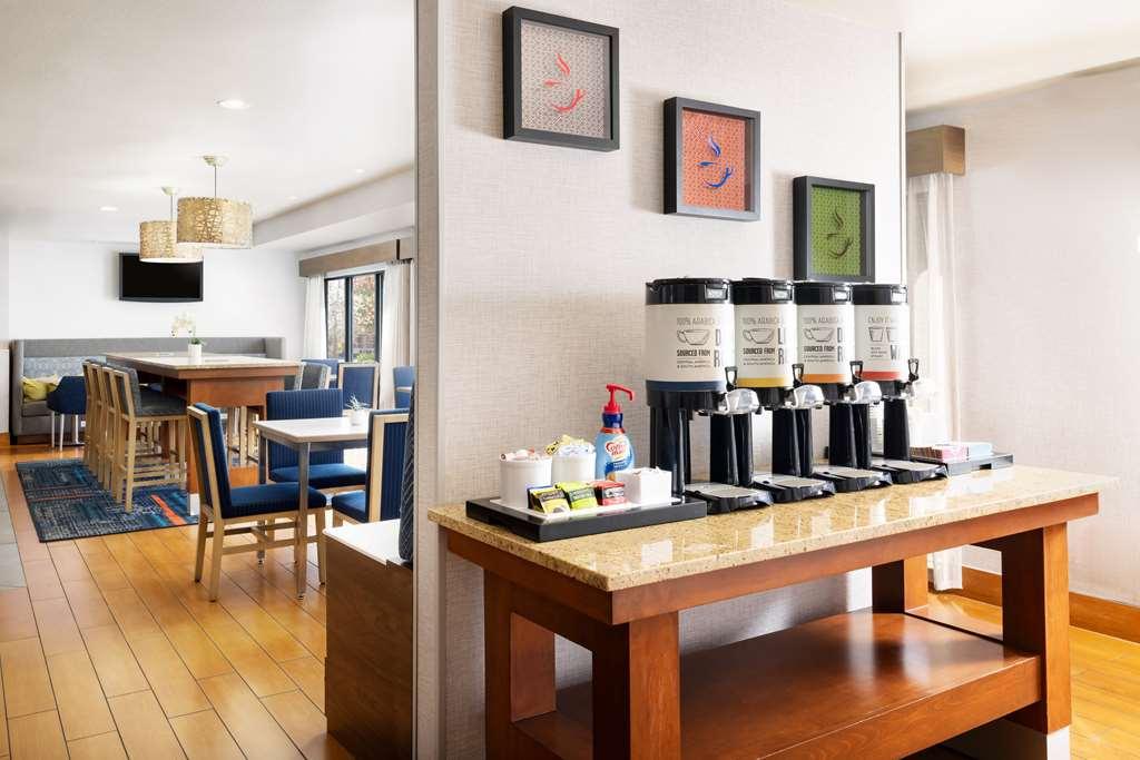 Hampton Inn Sacramento/Rancho Cordova Restoran foto