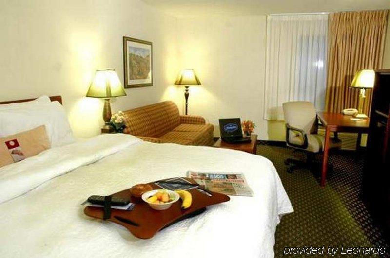 Hampton Inn Sacramento/Rancho Cordova Bagian luar foto